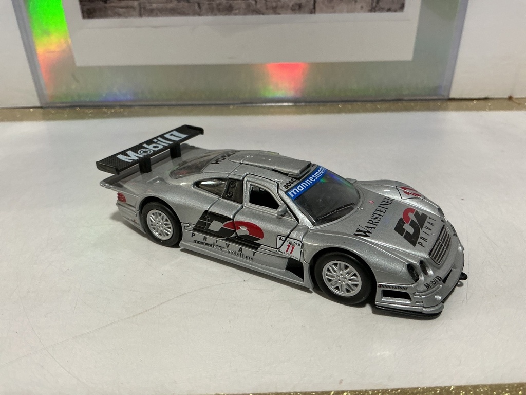 1/43 WELLY - MERCEDES-BENZ CLK-GTR “WARSTEINER”/MOBIL 1 image