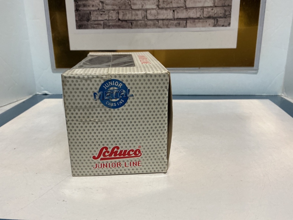 1/ 43 SCHUCO JR LINE PORSHE 911 GT1 TAPE ON TOP OF BOX image