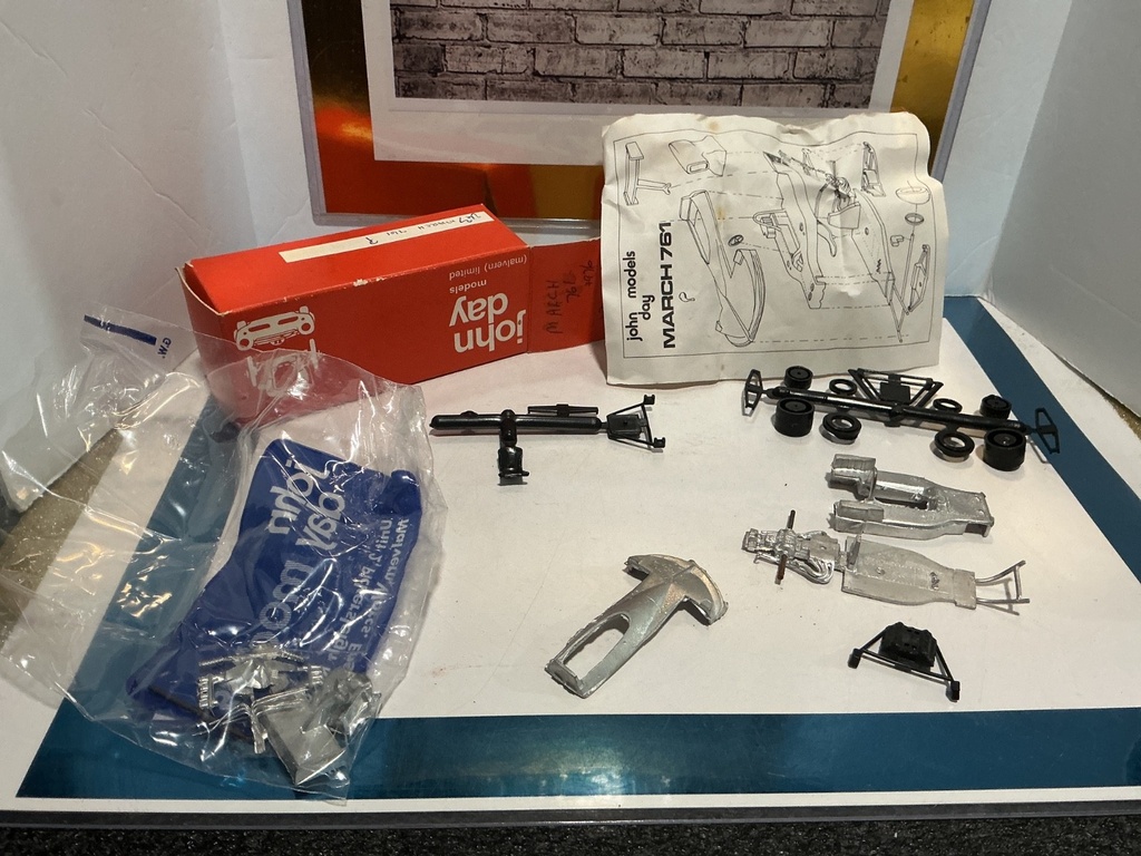 1/43 UNBUILT JOHN DAY MARCH 761 image