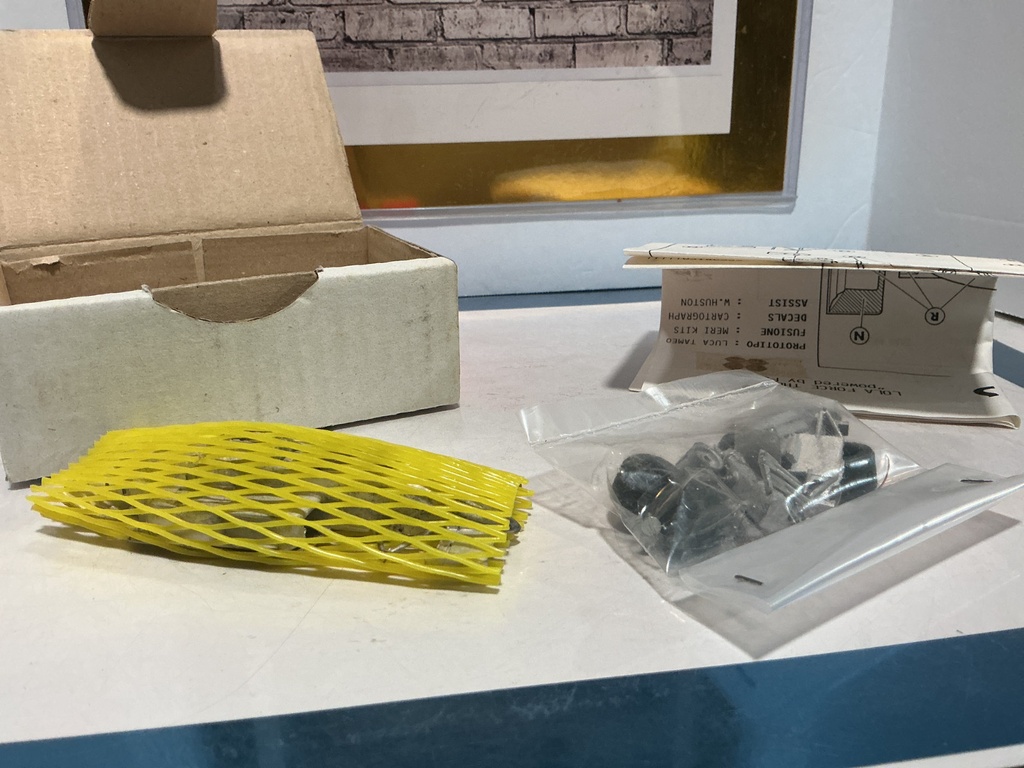 1/43 TAMEO KITS TMK 52 LOLA FORCE FORD THL2 GP ITALIA 86 image