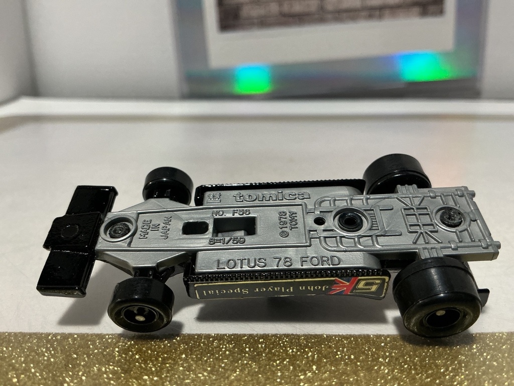 1/59 TOMICA - LOTUS 78 FORD MADE IN JAPAN 1979 image