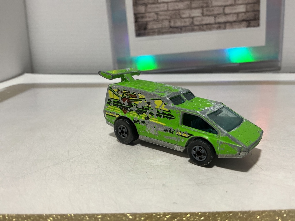 1/64 HOTWHEELS SPOILER SPORT 1976 MATTEL MADE IN HONG KONG image