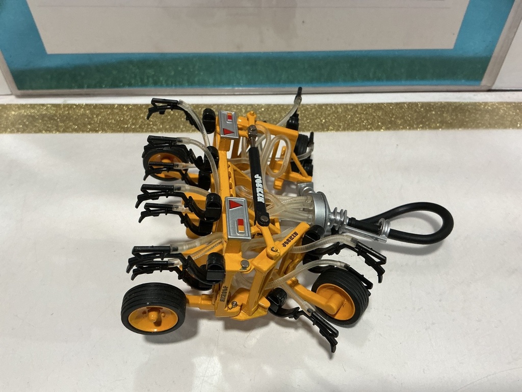1/32 ROS DIECAST JOSKIN TERRAFLEX 5200 /B TANKER SPRAYER SHK image