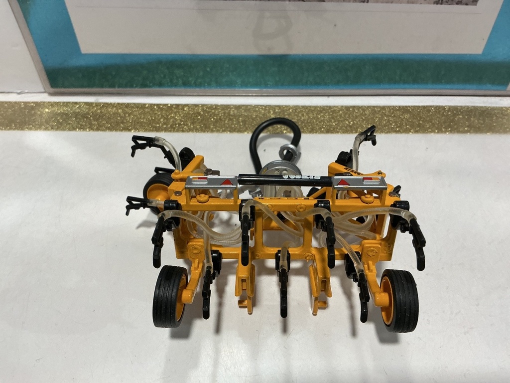 1/32 ROS DIECAST JOSKIN TERRAFLEX 5200 /B TANKER SPRAYER SHK image