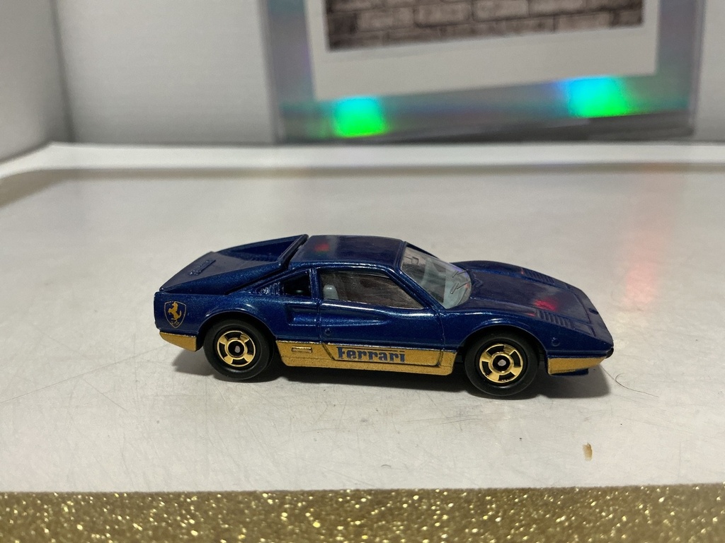 1/60 TOMICA - FERRARI 308 GTB TOMY 1977 MADE IN JAPAN image