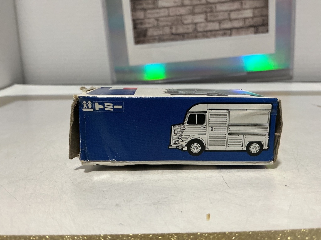 1/71 TOMICA - CITROEN H TRUCK 1979 MADE IN JAPAN [DAMAGED BOX] image
