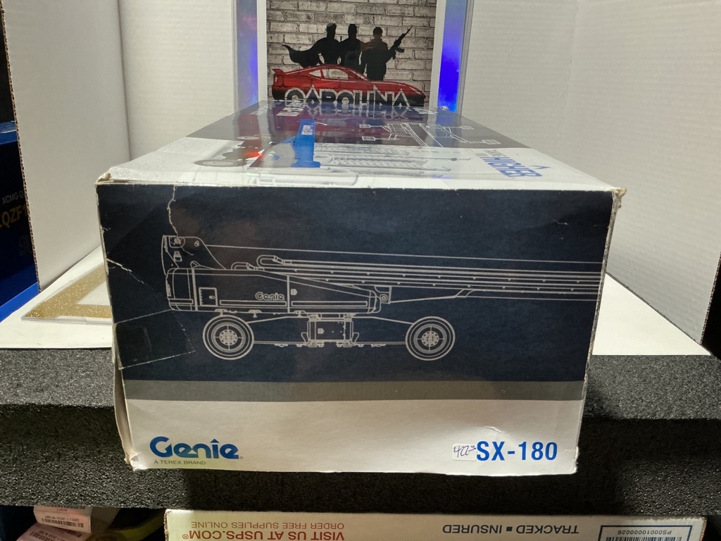 DISPLAYED [BOX DAMAGED] GENIE SX-180 1:32 SCALE DIE CAST MODEL image