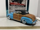 1/18: SIGNATURE MODELS 1946 WOODY SPORTSMAN BLUE ON CREAM image