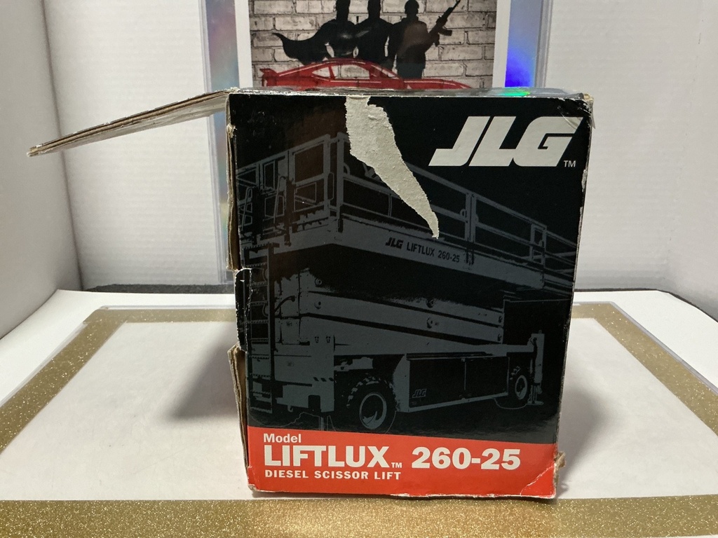 MODEL LIFTLUX 260 25 DIESEL SCISSOR LIFT image