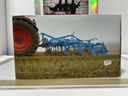 1/32 LEMKEN INTENSIVE CULTIVATOR KARAT 9/400 K [DISPLAYED/DAMAGED] image
