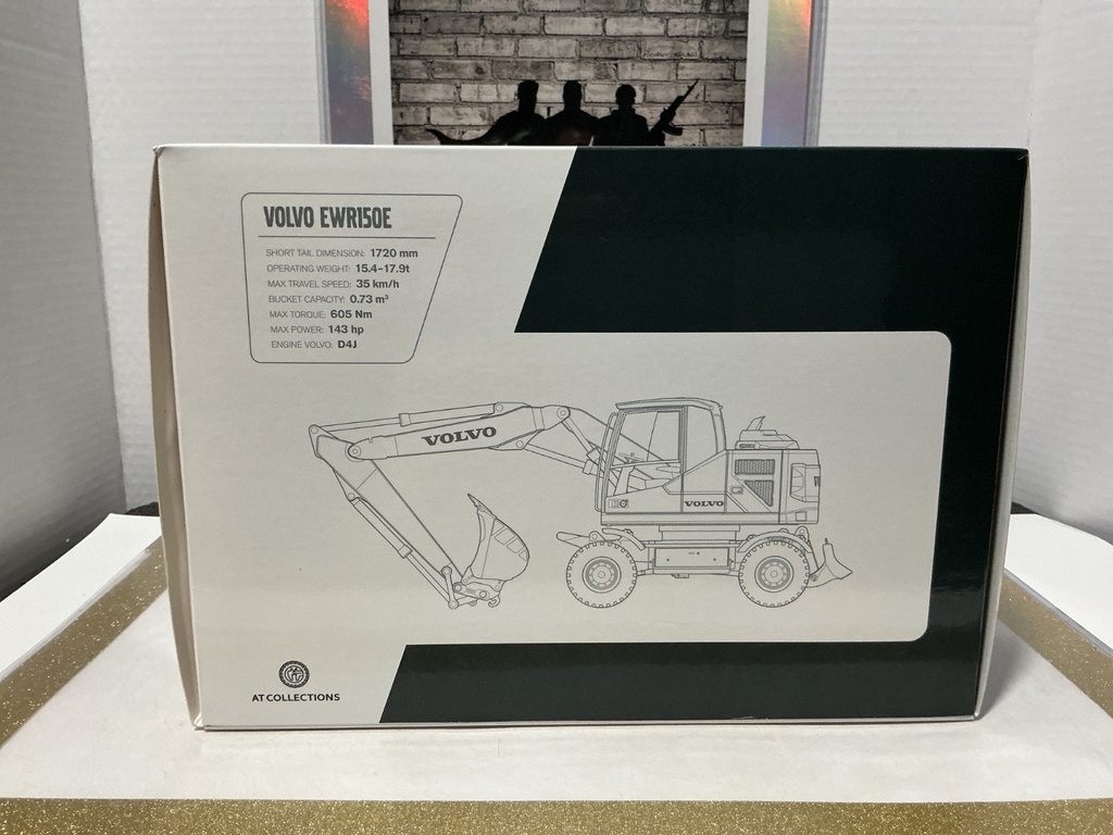 1/32 AT COLLECTIONS VOLVO EWR150E STEELWRIST TILTROTATOR AND MITAS TYRES image