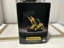1/32 ROS - NEW HOLLAND D180 CRAWLER DOZER [DIRT ADDED FOR DISPLAY] image