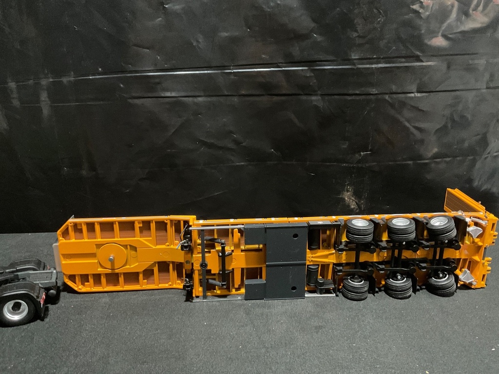 1/32 Marge Models Triple Axle Lowboy Flatbed Trailer w Steerable Axles Yellow #9 image