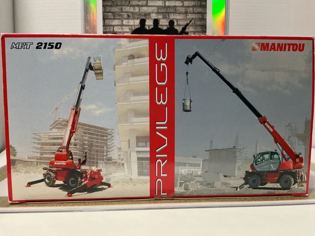 1/32 MRT PRIVILEGE MANITOU MRT 2150 PRIVILEGE ROTATING TELEHANDLER image