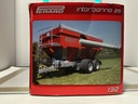 1/32 UNIVERSAL HOBBIES PERARD INTERBENNE 25 TANDEM AXLE AUGER CART/CHASER BIN #3 image