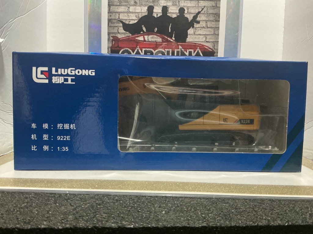 1/35 LIUGONG 922E   EXCAVATOR image