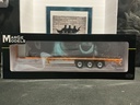 1/32 MARGE MODLES PACTON FLATBED TRAILER YELLOW image