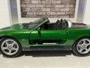 1:18 BEANSTALK - JAMES BOND JAGUAR XXR GREEN ON BLACK W/ EXTRA ACCESSORIES image