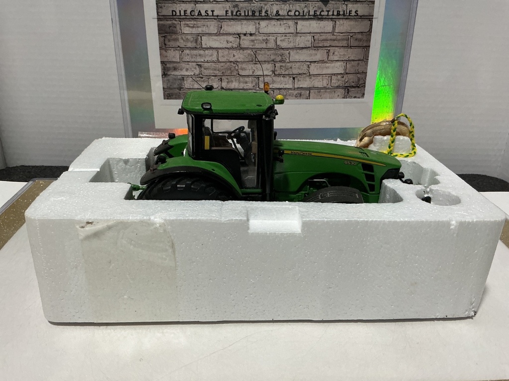 1:32 SERIES II PRECISION 3 JOHN DEERE MODEL 8530 TRACTOR [USED] image