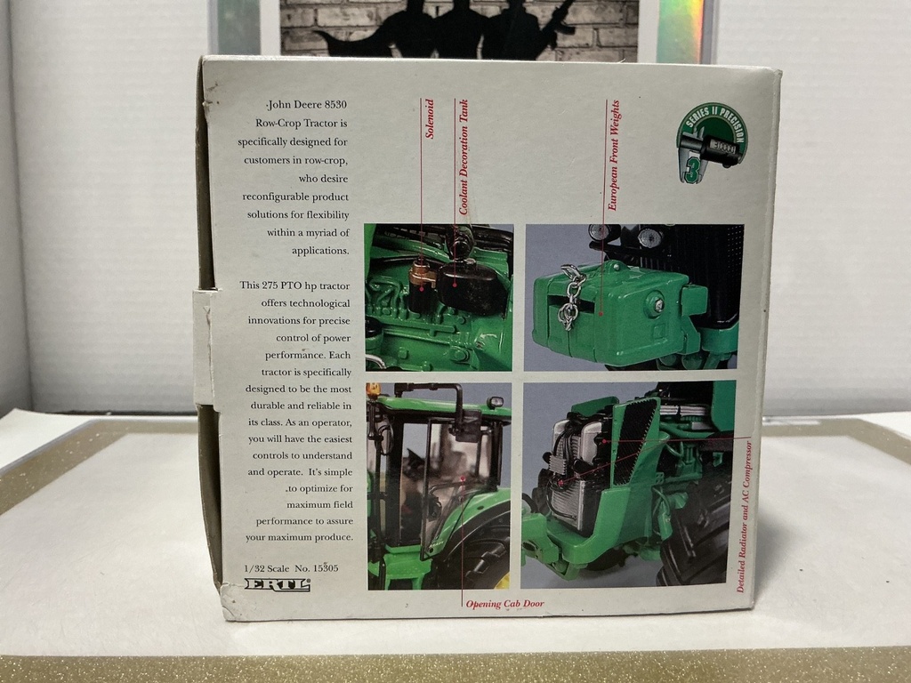 1:32 JOHN DEERE MODEL 8530 TRACTOR EUROPEAN STYLING [USED] image