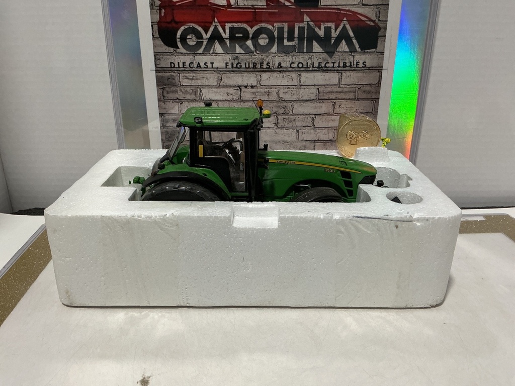 1:32 JOHN DEERE MODEL 8530 TRACTOR EUROPEAN STYLING [USED] image