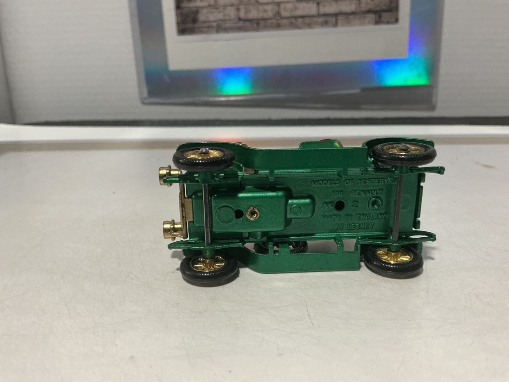 MODELS OF YESTERYEAR 1911 RENAULT NO. 2 - MADE IN ENGLAND LESNEY image
