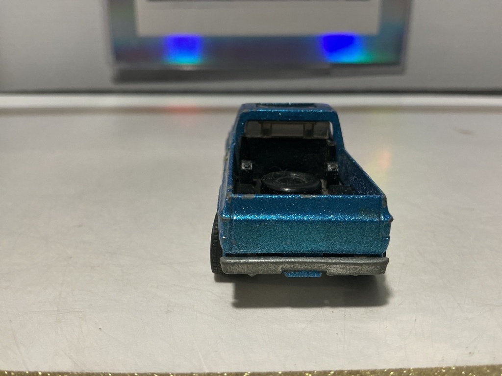1/64 1983 Hot Wheels Real Riders Bywayman - USED image