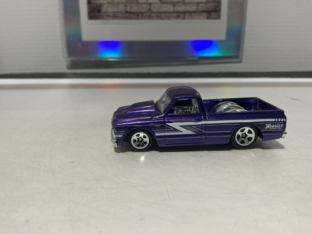1/64 2013 HOTHWEELS - 67 CHEVY C10 TM GM image