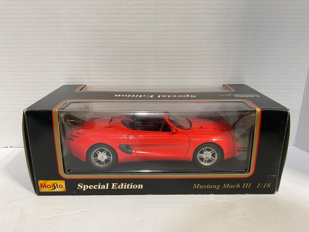 1:18 MAISTO SPECIAL EDITION MUSTANG MACH III RED ON BLACK image