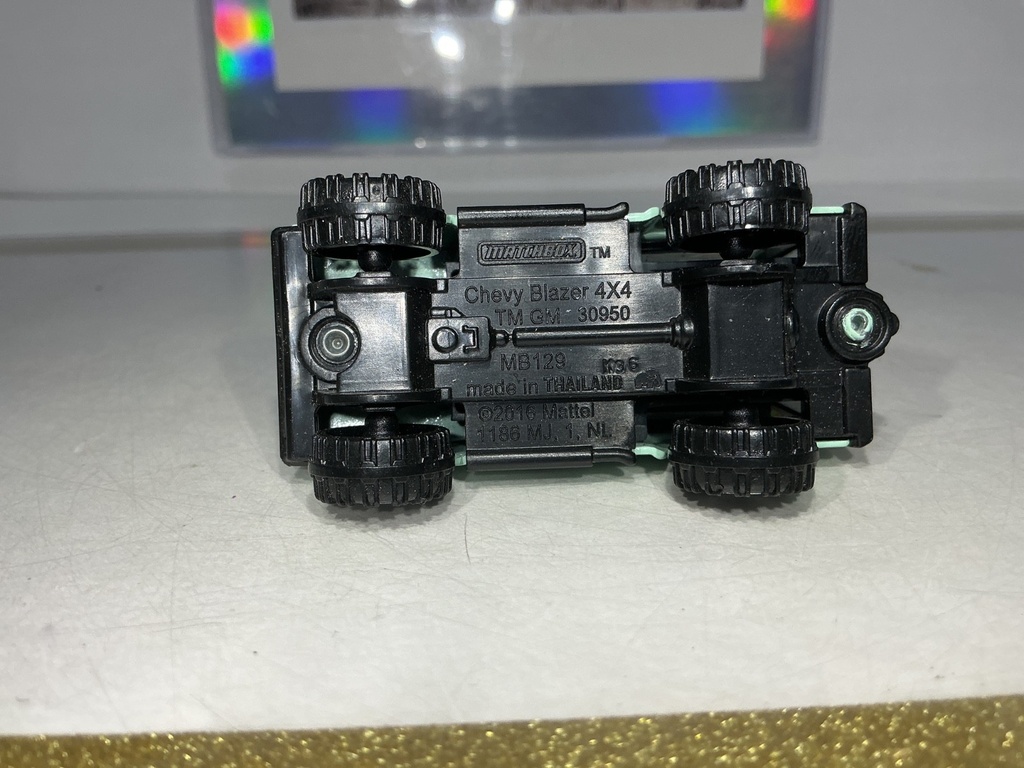 MATCHBOX CHEVY BLAZER NATIONAL PARKS PARK PATROL - USED image