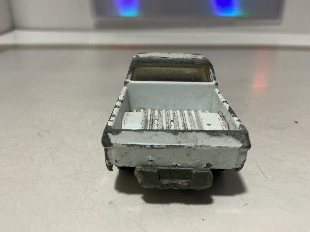 ERTL REPLICA CHEVROLET FLEETSIDE PICKUP HARDEES ROAD MACHINE  - USED/DAMAGED image