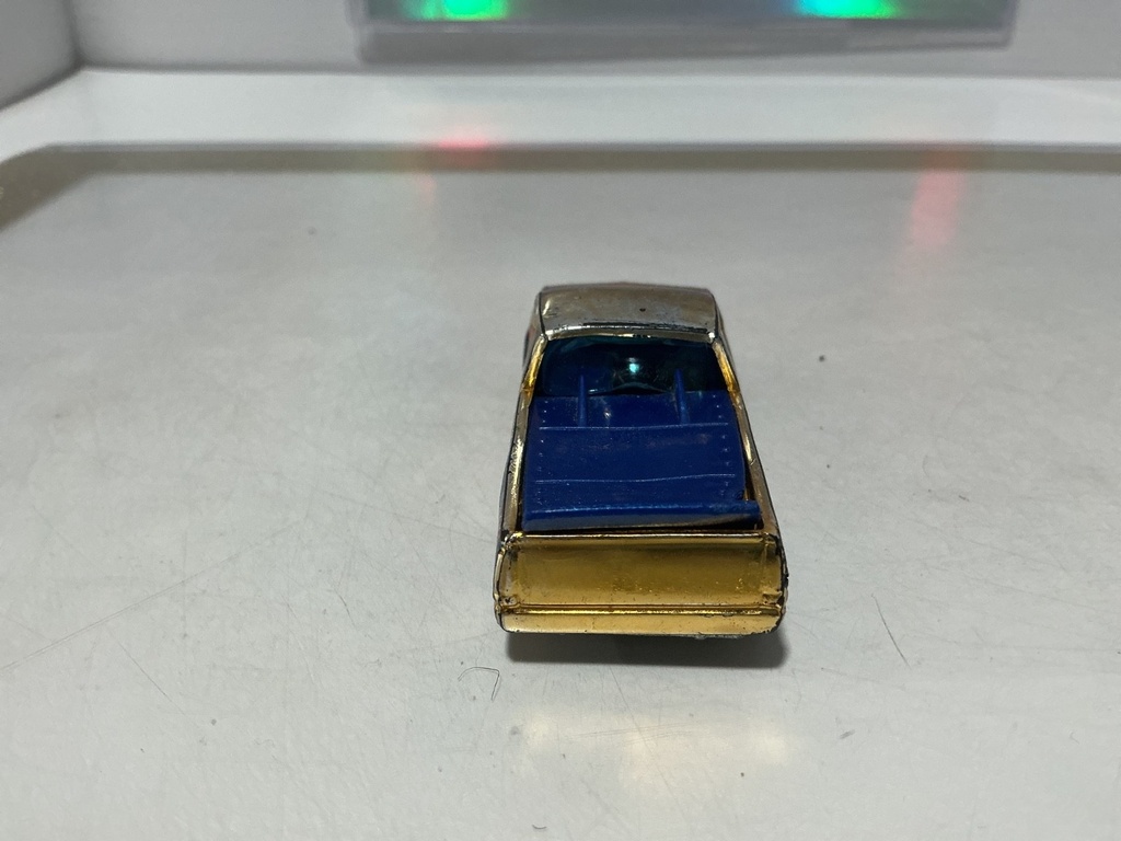 HOTWHEELS GMC 1996 CHEVY 1500 PICKUP GOLDEN CHROME  - USED/DAMAGED image