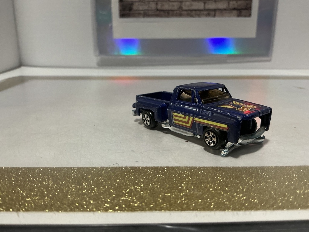 YATMING "WINGS" CHEVROLET STEPSIDE PICKUP TRUCK  - USED/DAMAGED image
