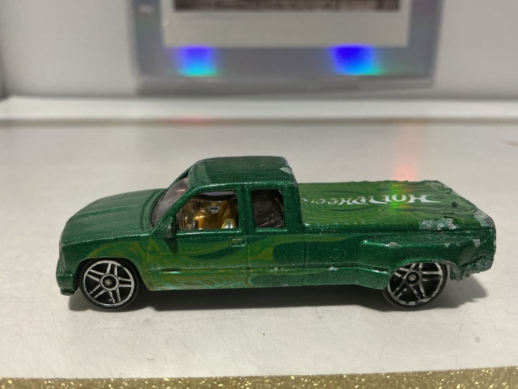 HOT WHEELS CUSTOMIZED C3500 DUALLY PICKUP TRUCK  - USED/DAMAGED image