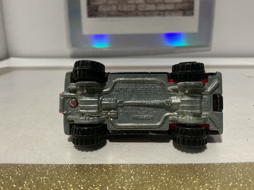 HOTWHEELS CHEVY S-10 PATH BEATER REAL RIDERS  - USED/DAMAGED image