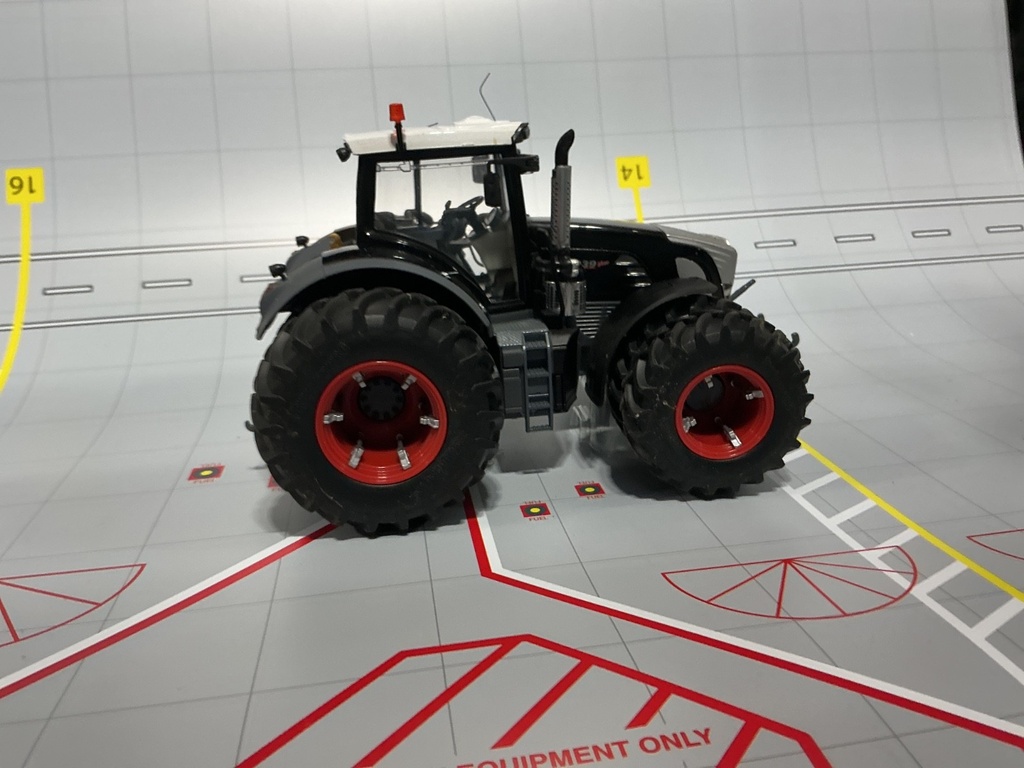 1/32 WIKING - FENDT 939 VARIO  LE { DISPLAYED} image