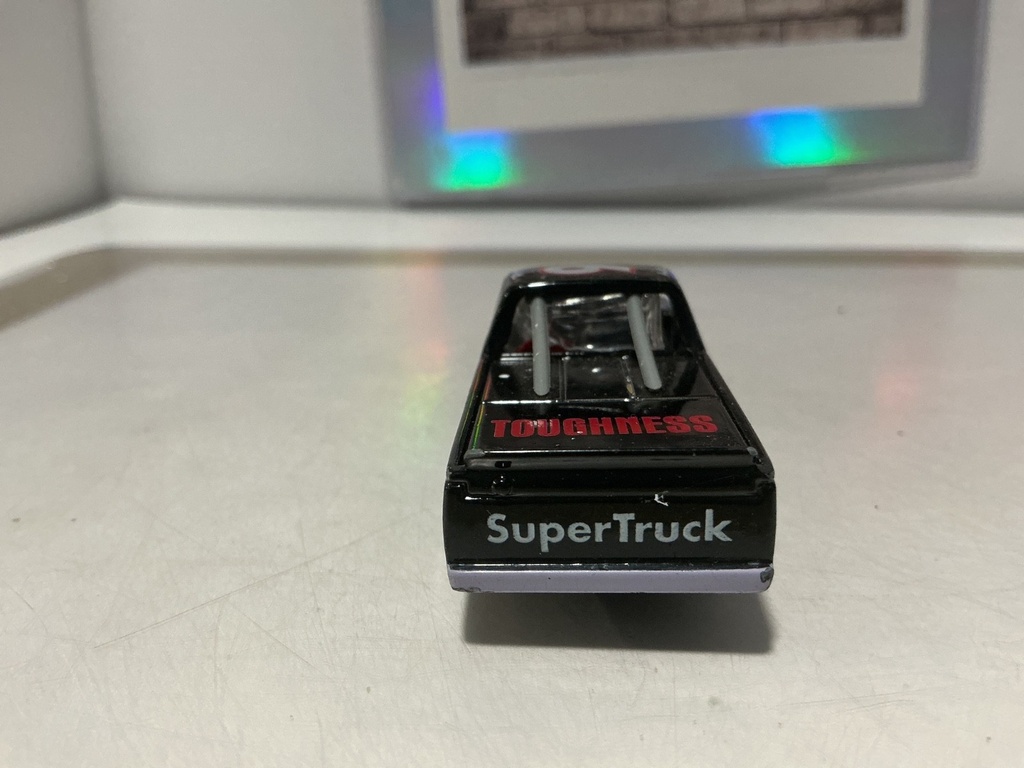1/64 FAST LANE CHEVROLET SILVERADO NASCAR SUPERTRUCK  - USED/DAMAGED image