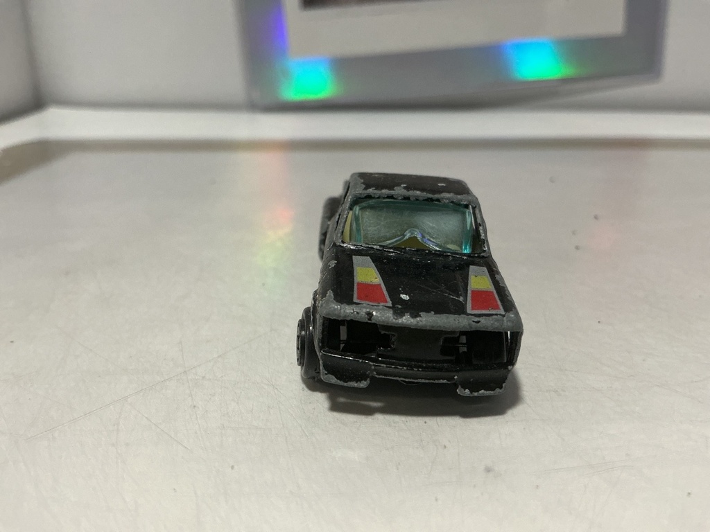 1/64 YATMING NO. 1700 CHEVROLET LUV STEPSIDE PICKUP TRUCK   - USED/DAMAGED image