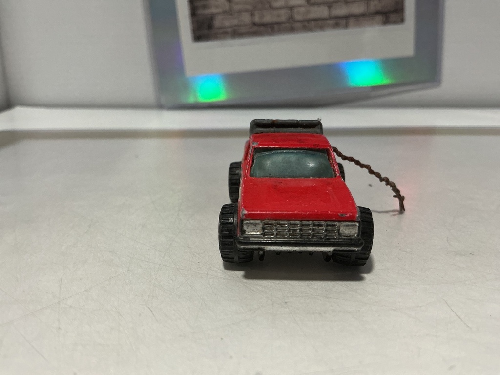 1/64 HOTWHEELS 1982 Chevrolet S-10 "Path Beater - USED/DAMAGED image