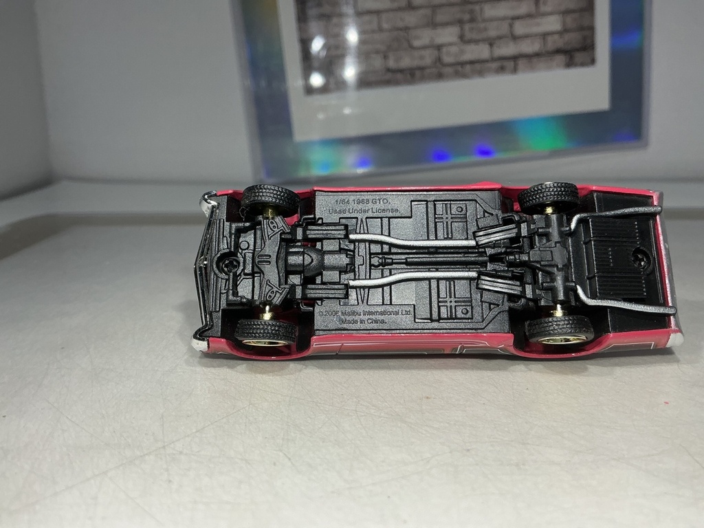 1/64 1968 GTO MALIBU INTERNATIONAL  - USED image