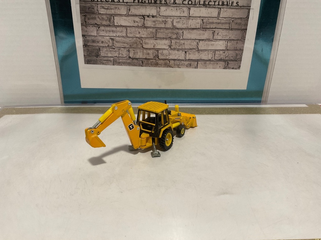 1/64: ERTL JOHN DEERE 310 BACKHOE LOADER image
