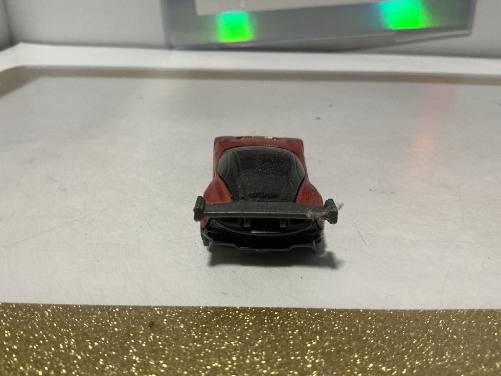 1/64 HOT WHEELS ASTON MARTIN VULCAN  - USED image