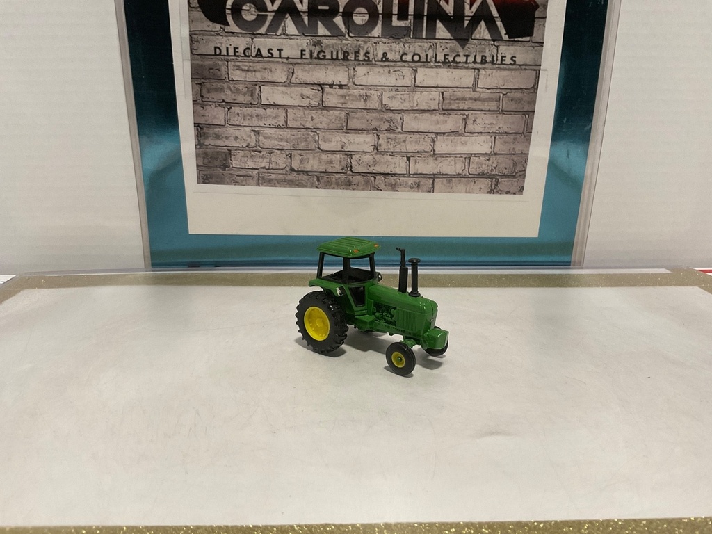 1/64: ERTL JOHN DEERE 2WD TRACTOR image