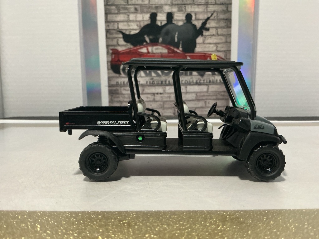 1/34 FIRST GEAR - 4X4 CARRYALL 1700 CLUB CAR [NO BOX] [SMUDGE ON FRONT & TOP] image
