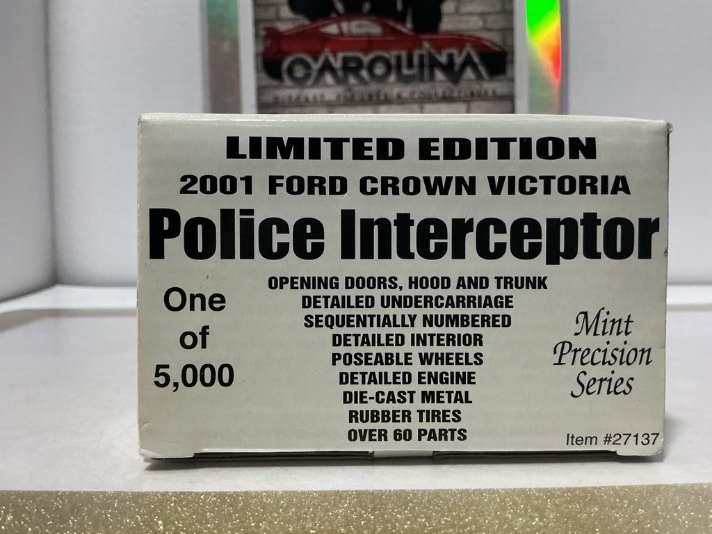GEARBOX COLLECTIBLE LIMITED EDITION 2001 FORD CROWN VICTORIA - USED image