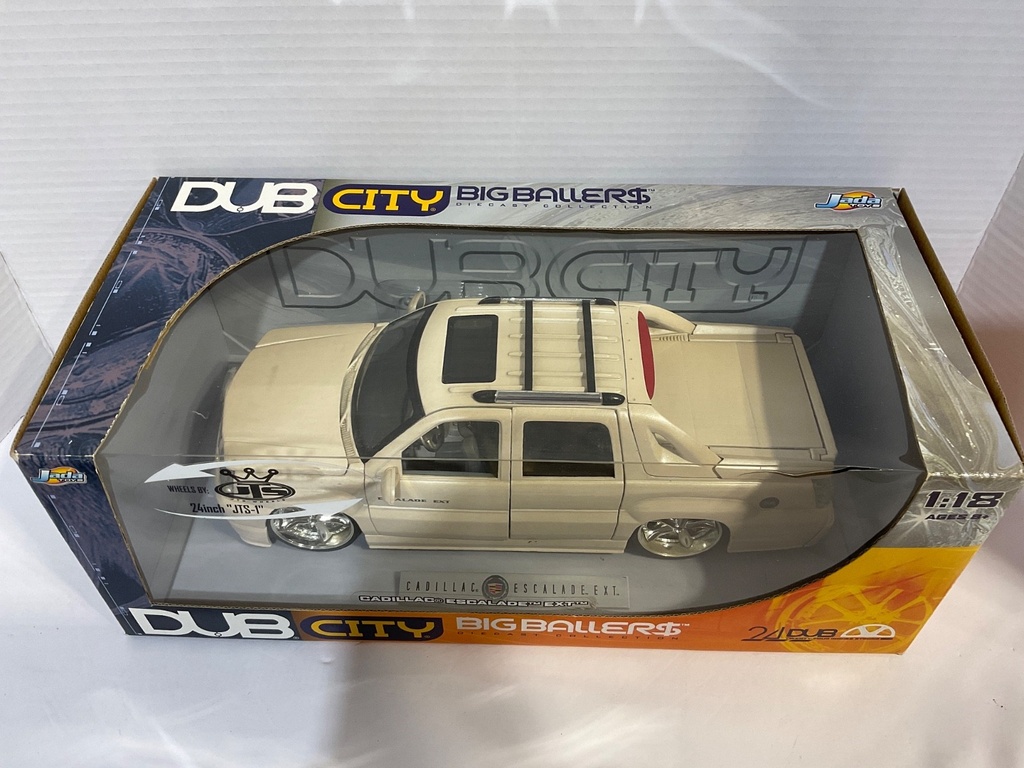 1:18 JADA TOYS DUB CITY BIG BALLERS CADILLAC ESCALADE (DISPLAYED) CREAM ON GREY image