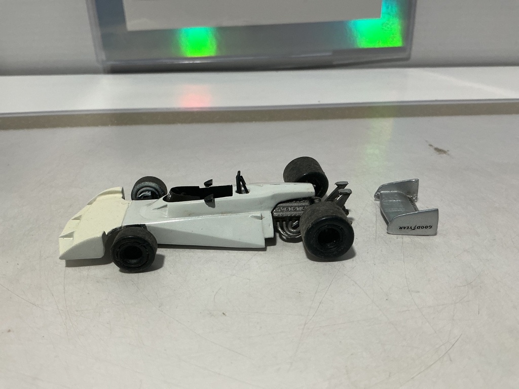 TONY KITS SURTEES F-1 - USED [BROKEN TAIL/MISSING PIECES] image