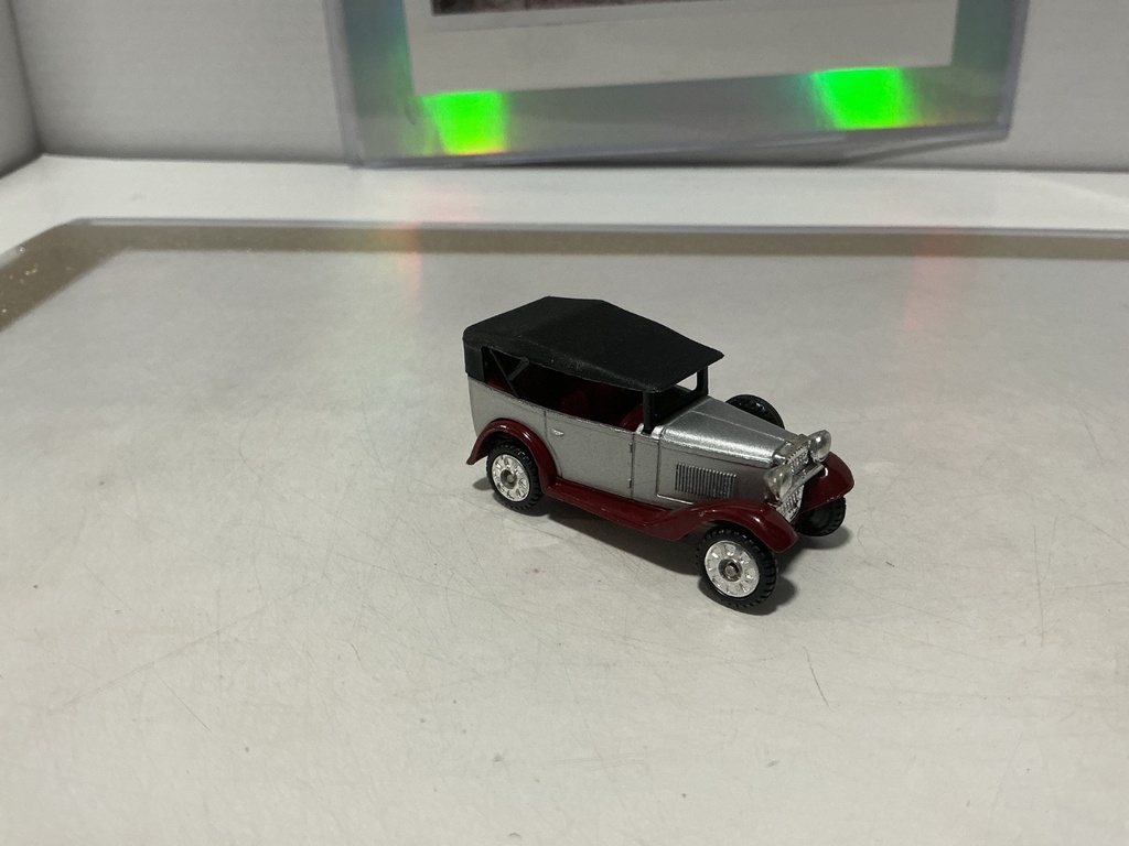 1/49 TOMICA DATSUN NO. 60 image