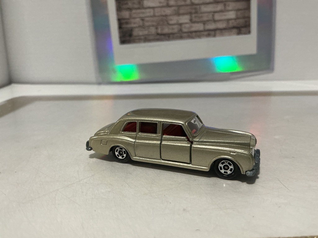 TOMICA 1/78 NO. F6 ROLLS ROYCE PHANTOM VI MADE IN JAPAN image