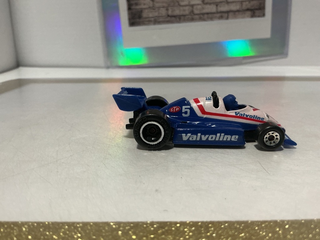 MATCHBOX 1990 MATCHBOX INDY 500 VALVOLINE #5 image